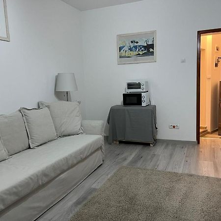 Perla Plantelor Lägenhet Bukarest Exteriör bild